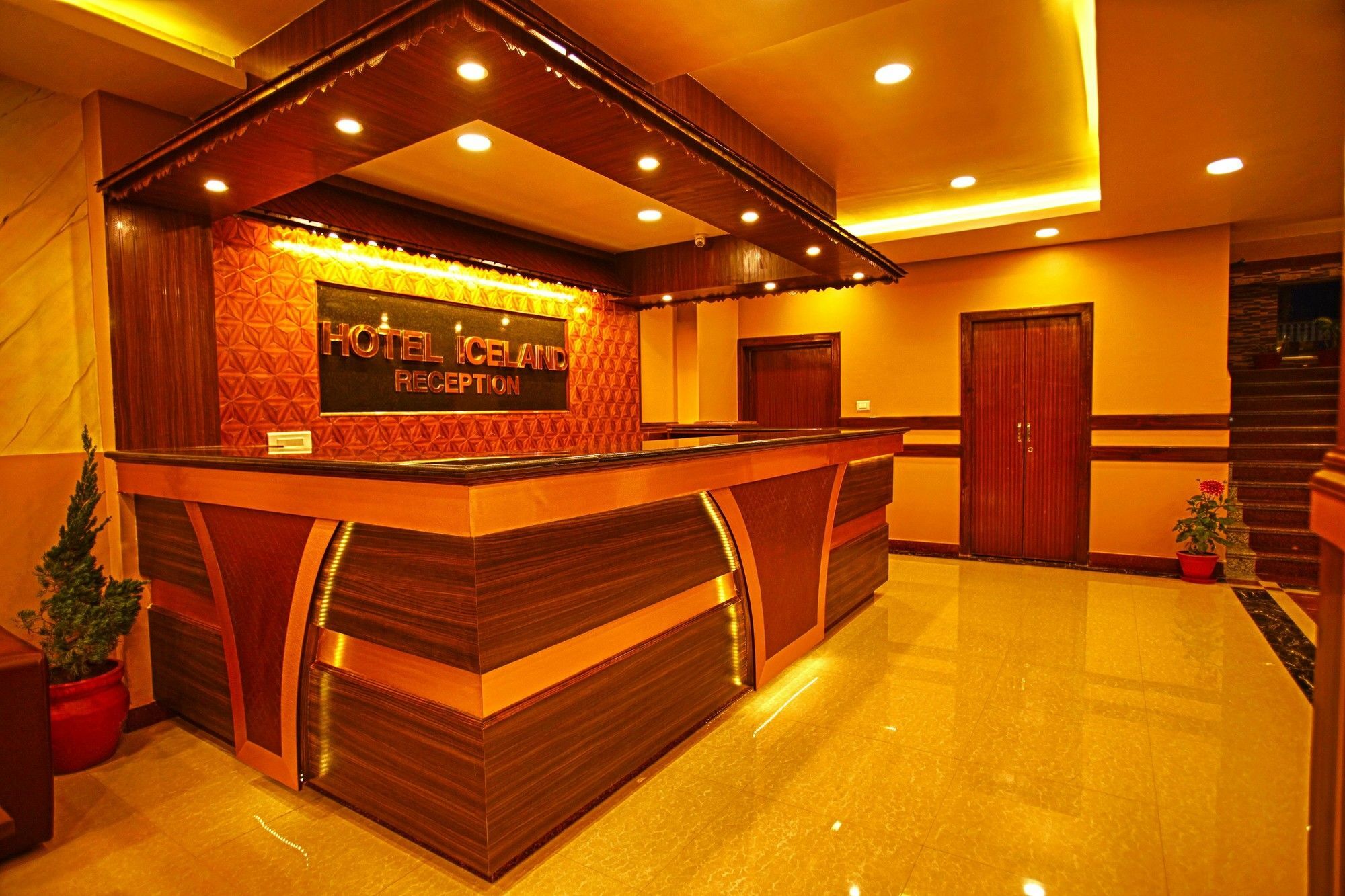 Hotel Iceland Pokhara